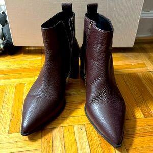 Everlane Boots in Burgundy